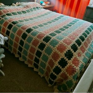 Green Pink Cream Vintage Crocheted Duvet Large Queen Never Used Granny Square